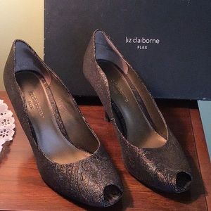 Liz Claiborne flex Brown Tapestry Heels